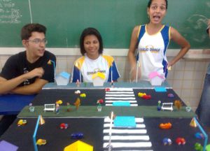 Projeto Acessibilidade e Incluso Social: Alunos constroem maquetes com solues para portadores de deficincia